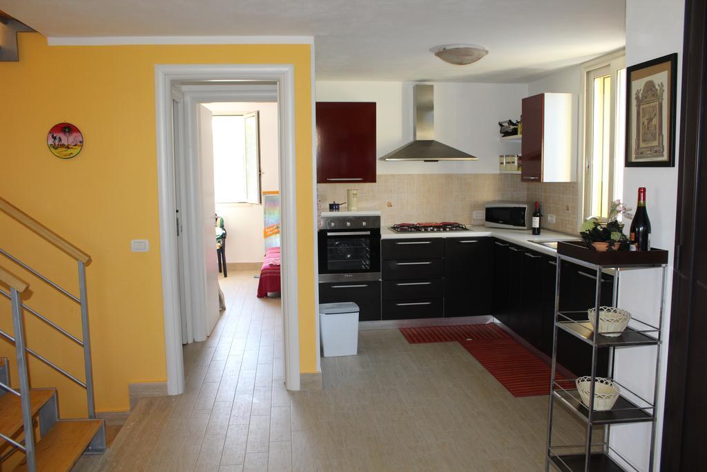 Casa Vacanze Roccella Beach Campofelice Di Roccella Ngoại thất bức ảnh